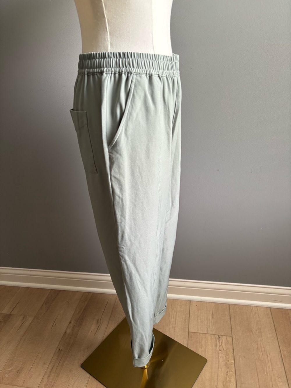 Varley Oakland Turnup Taper Pant 25 - Picture 5 of 12